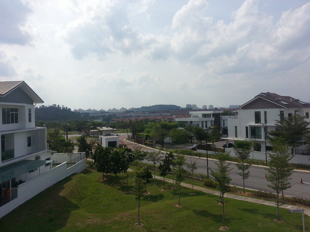 Palmiera, 3 Story Semi-D - Kinrara Residence - photo 2
