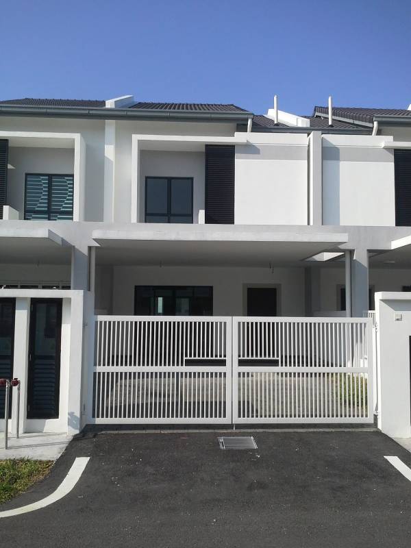 Nilai New 2 Sty Freehold House, Near Highway - photo 2