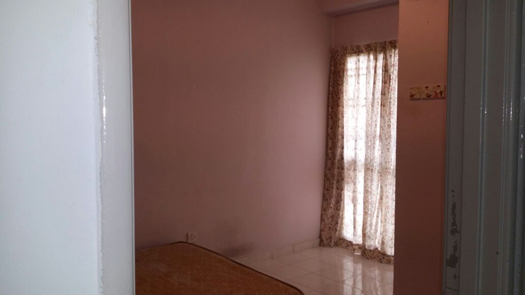 Sutramas Apartment at Bandar Puchong Jaya, IOI LRT - photo 9