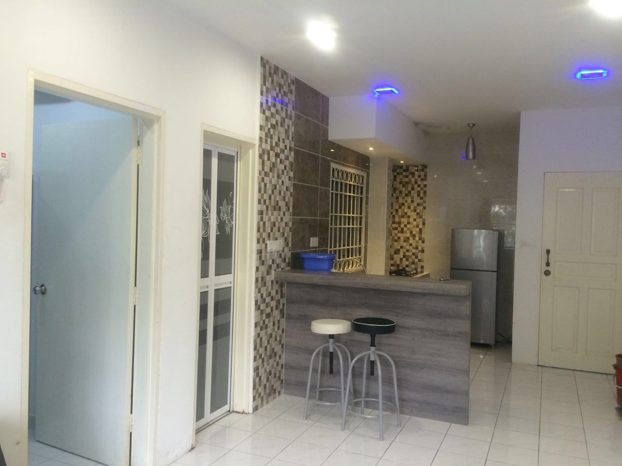 Vista Impiana Apartment, Taman Bukit Serdang, FF - photo 7
