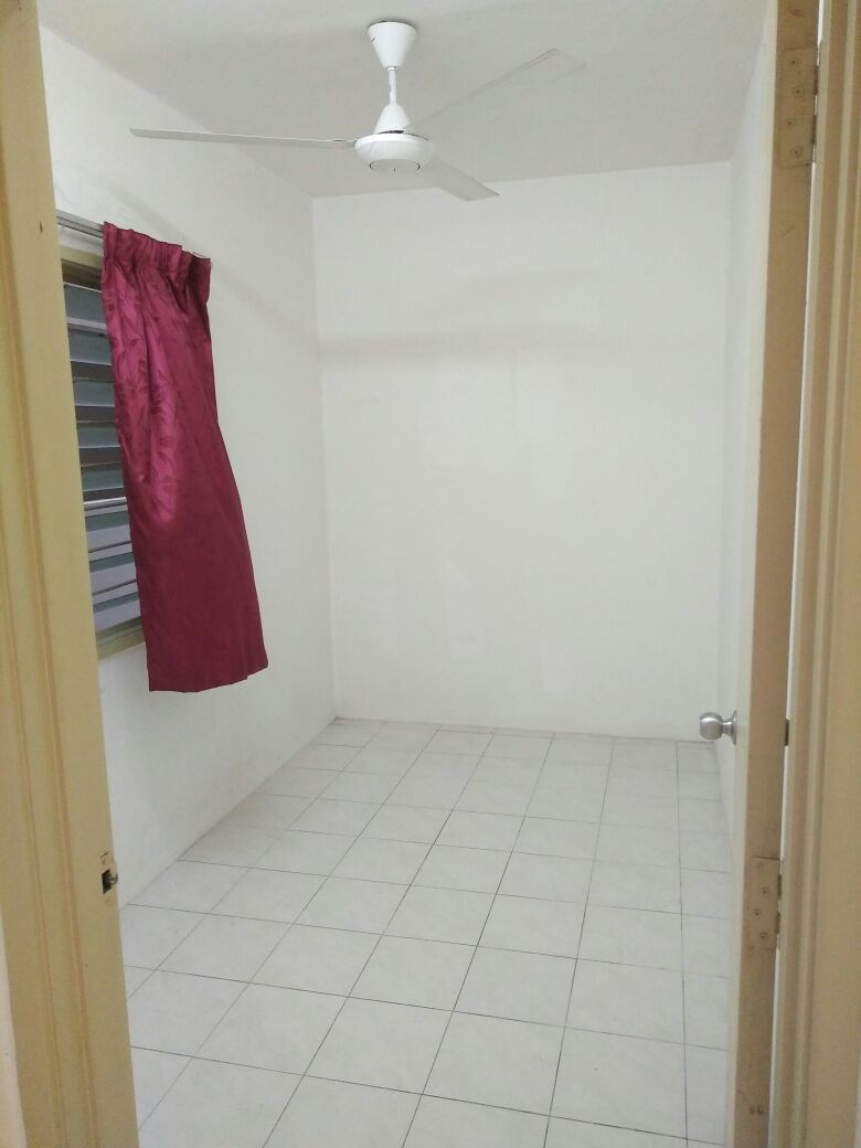 Casa Riana Apartment,Puncak Jalil,Partly Furnished - photo 4