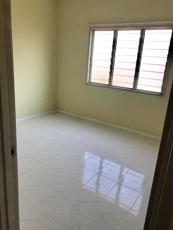 Pangsapuri Seri Kayan,Tmn Pinggiran USJ,Subang Mas - photo 2