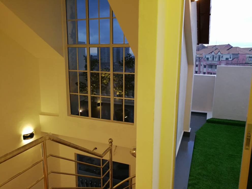 Taman Anggerik Villa 2, Duplex, Below Bank Value - photo 8