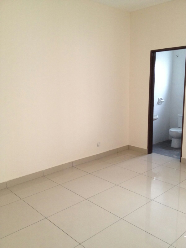 3 Sty Subang Residence, Bandar Pinggiran Subang U5 - photo 1