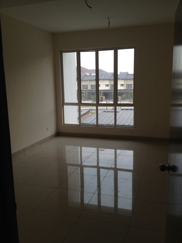 3 Sty Subang Residence, Bandar Pinggiran Subang U5 - photo 6