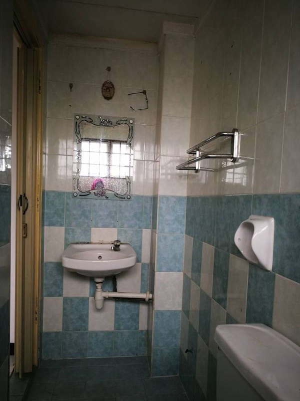 Elaeis 2 Condo, Bukit Jelutong, Partly Furnished - photo 8