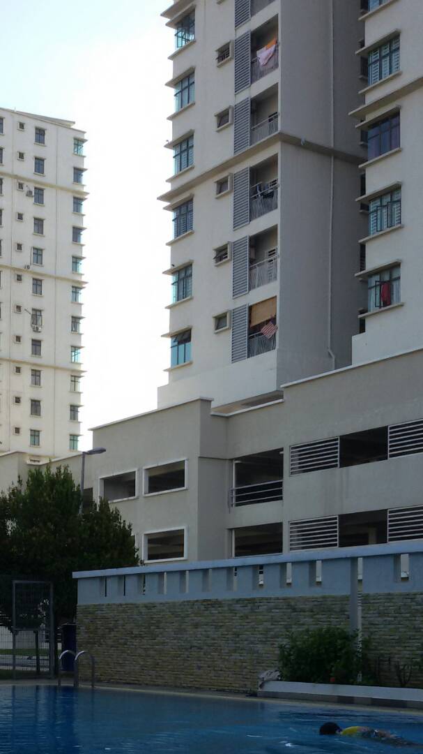 Kristal View Condominium Section 7 Shah Alam