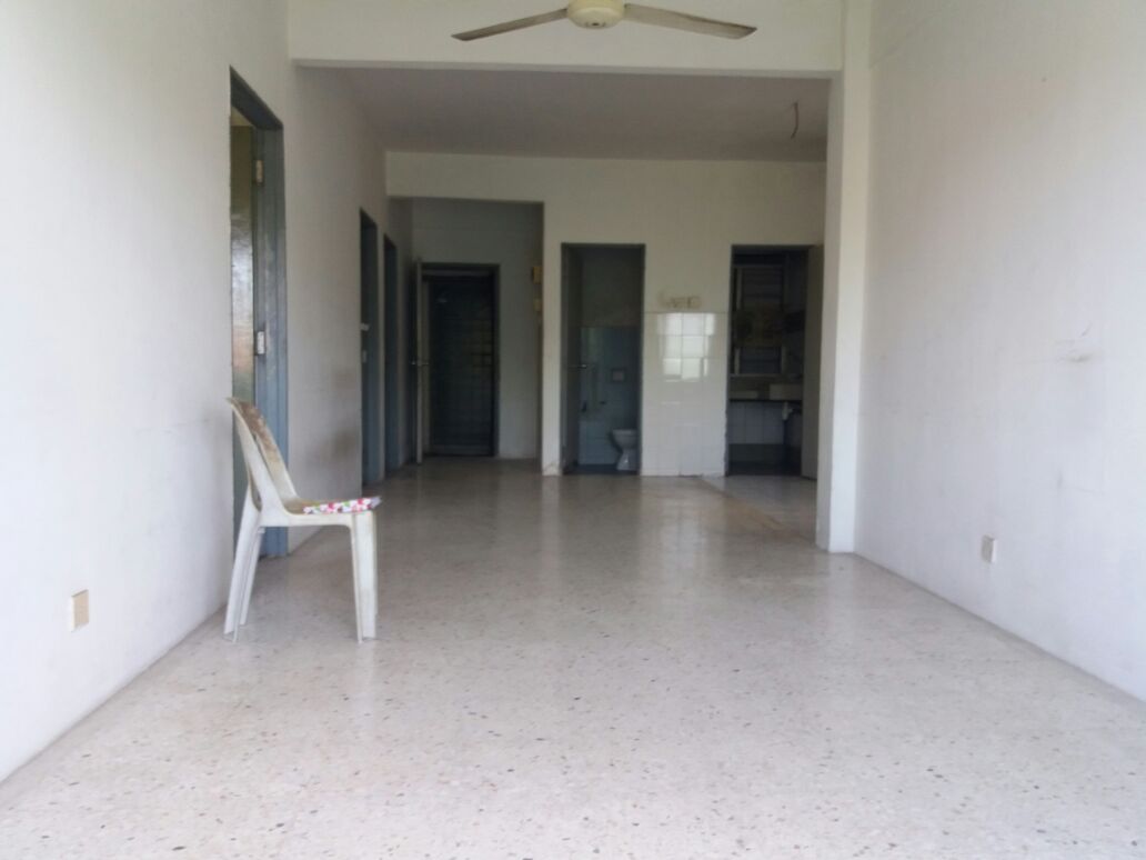 Mutiara Apartment, Taman Balakong Jaya