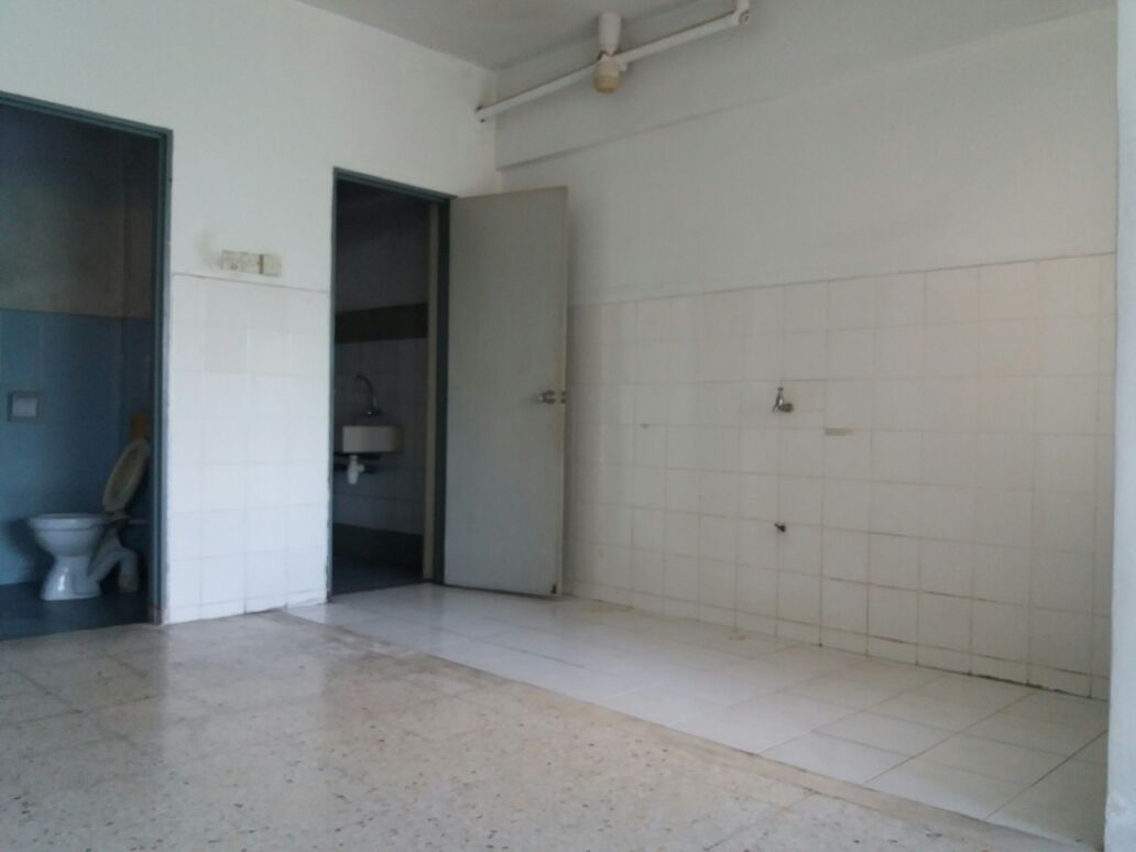 Mutiara Apartment, Taman Balakong Jaya - photo 6