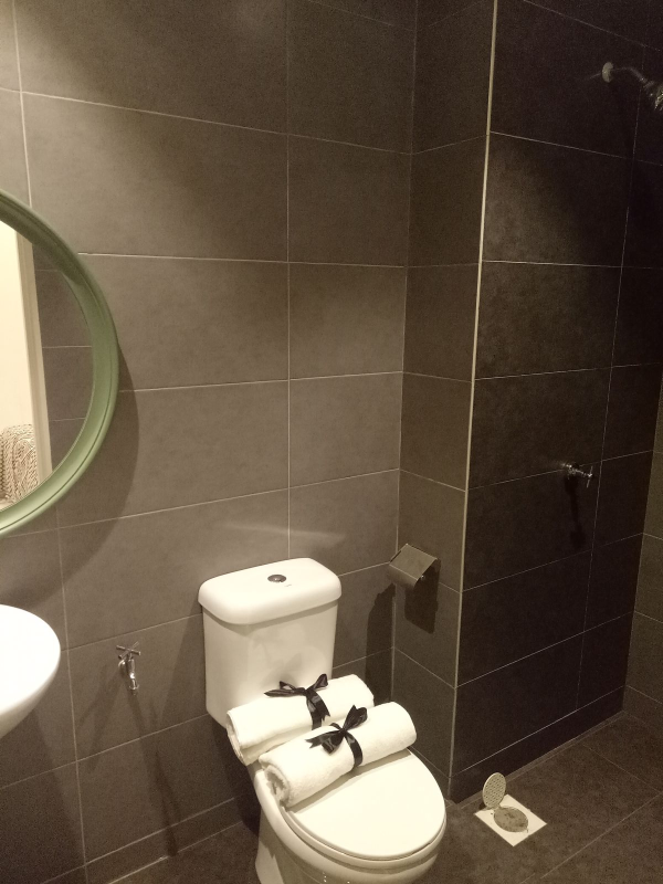 Connaught Condominium, 2r2b, 4 min walk to NEW MRT - photo 4