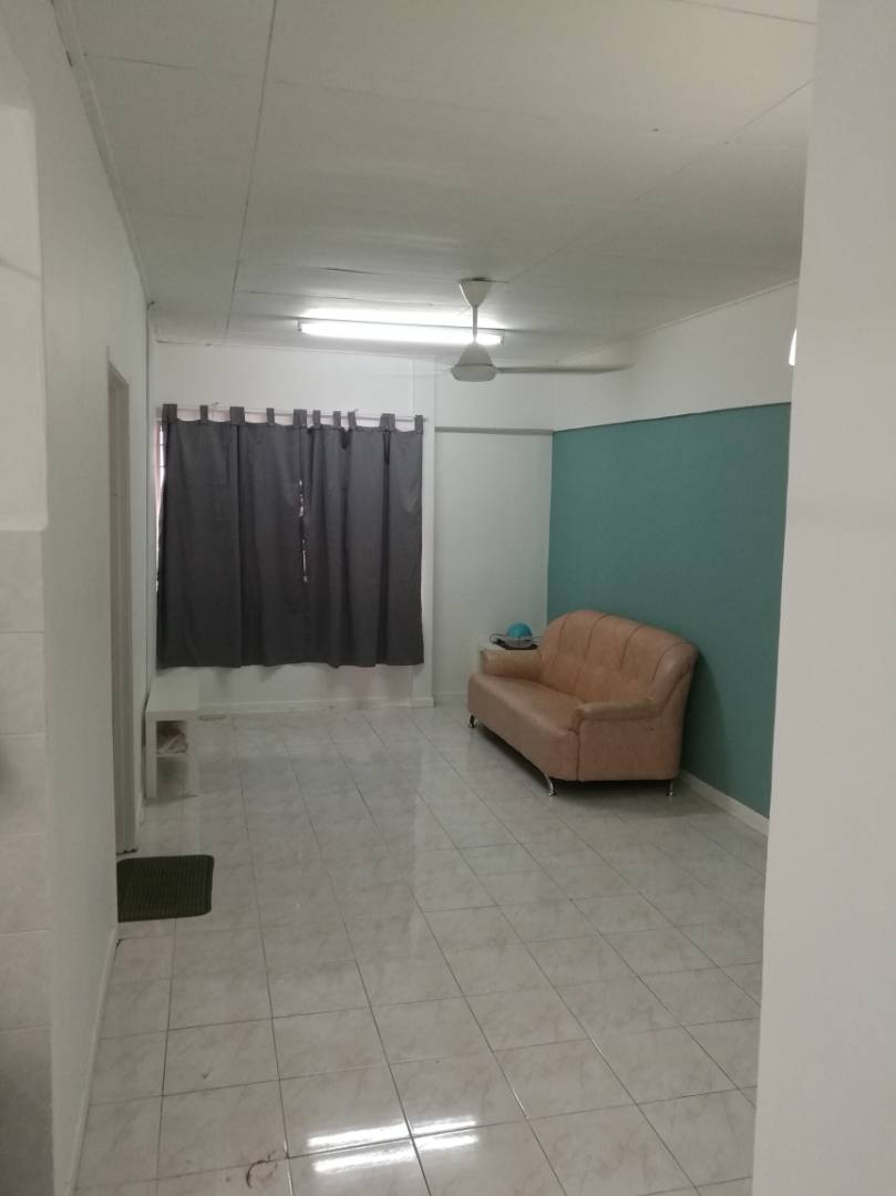 Bandar Damai Perdana Flat, Walk Up, Cheras Batu 9 - photo 2