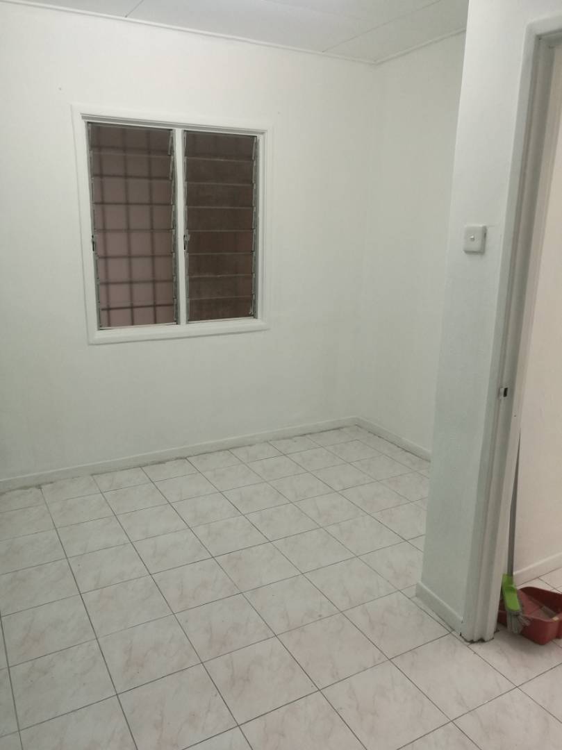 Bandar Damai Perdana Flat, Walk Up, Cheras Batu 9 - photo 5