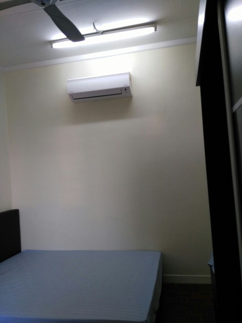 Elaeis 2 Condo, Bukit Jelutong, Partly Furnished - photo 2