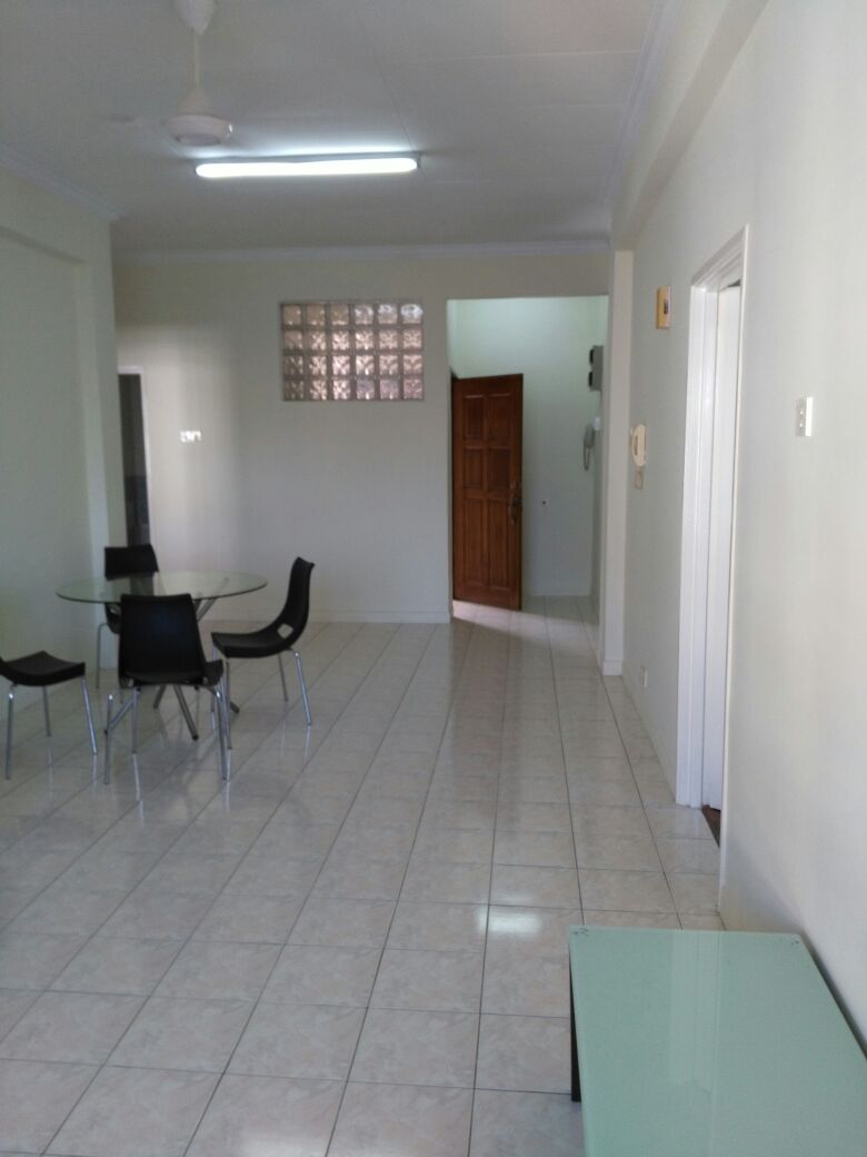 Elaeis 2 Condo, Bukit Jelutong, Partly Furnished - photo 3