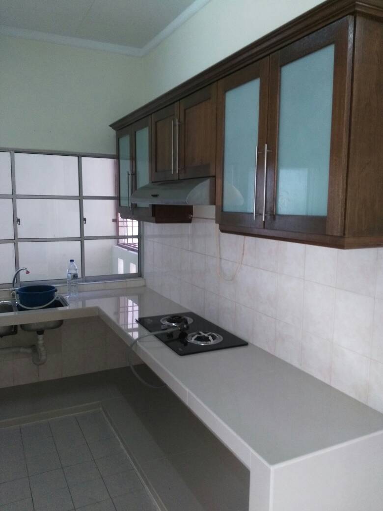 Elaeis 2 Condo, Bukit Jelutong, Partly Furnished - photo 7