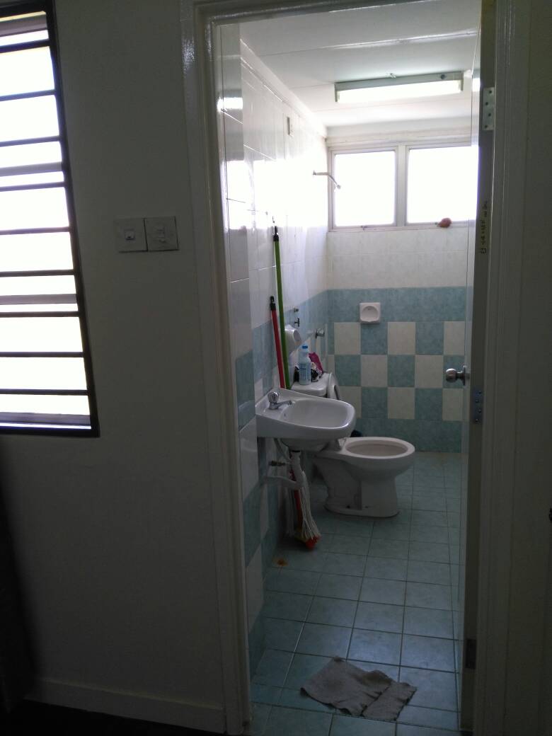 Elaeis 2 Condo, Bukit Jelutong, Partly Furnished - photo 10