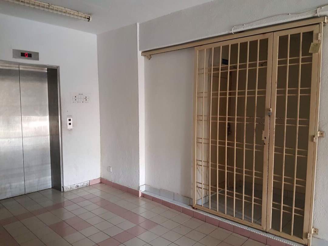 Sri Hijau Apartment, Renovated, Furnished - photo 4