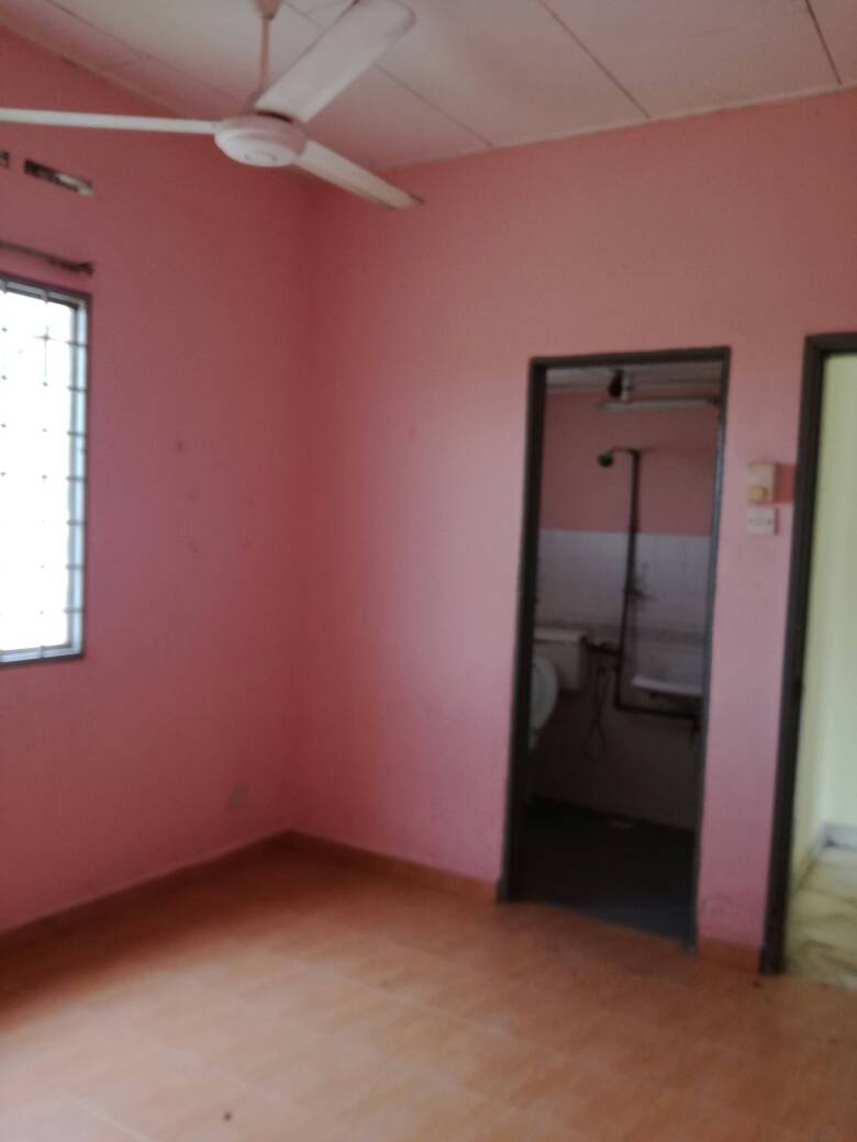 Goodyear Court 3 Condo, USJ UEP Subang Jaya - photo 2