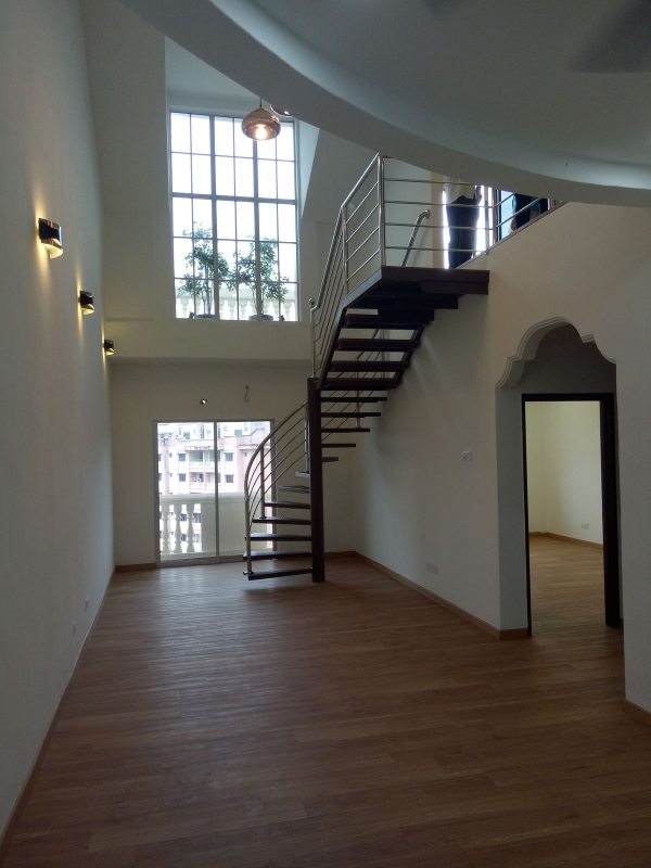 Taman Anggerik Villa 2, Duplex, Below Bank Value - photo 1