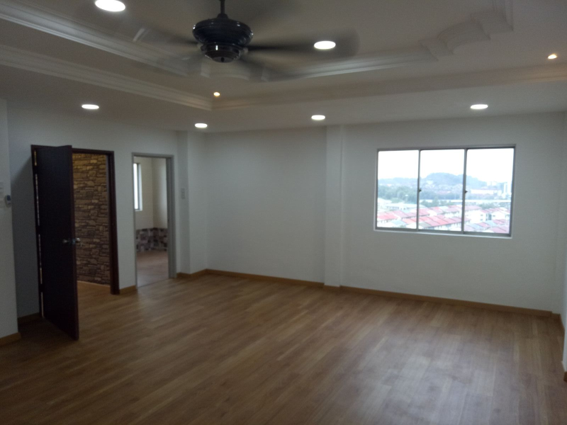 Taman Anggerik Villa 2, Duplex, Below Bank Value - photo 8