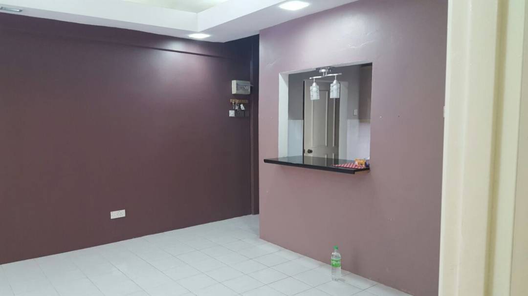 Green Acre Condo, Partly Furnished, Ground Floor - photo 4