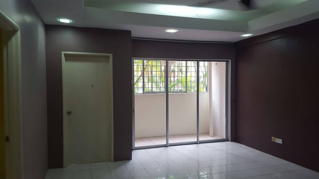 Green Acre Condo, Partly Furnished, Ground Floor - photo 8