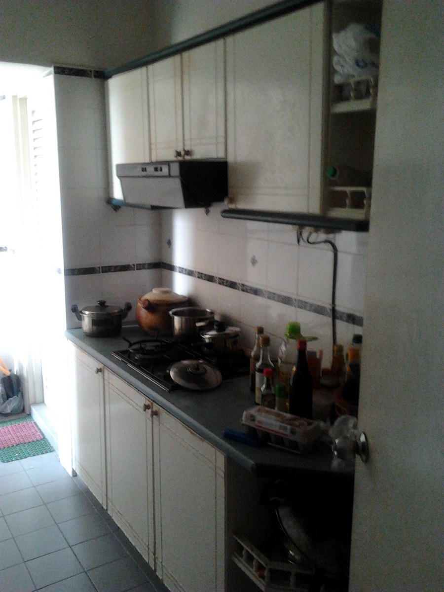 Venice Hill Condo Cheras Batu 9 Partly Furnished - photo 4