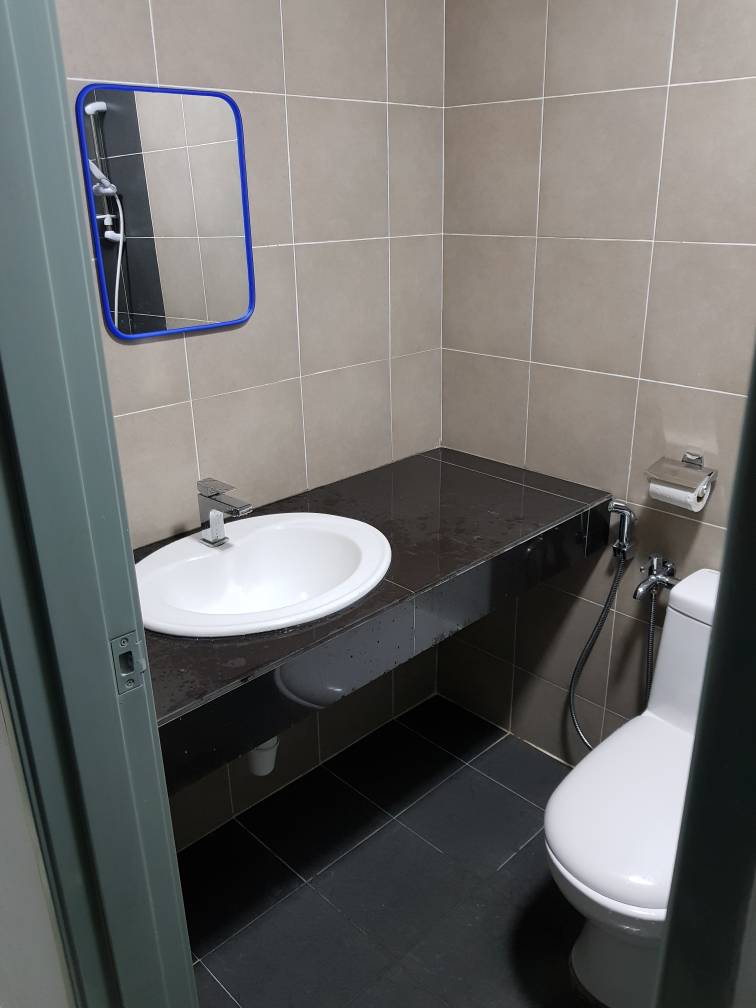 Koi Prima Condo,Tmn Mas Sepang,Puchong,3 Car Parks
