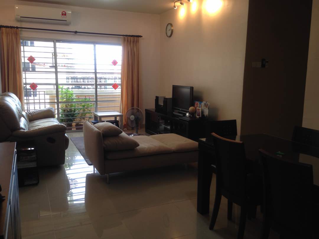 Cengal Condominium, Bandar Sri Permaisuri, Reno