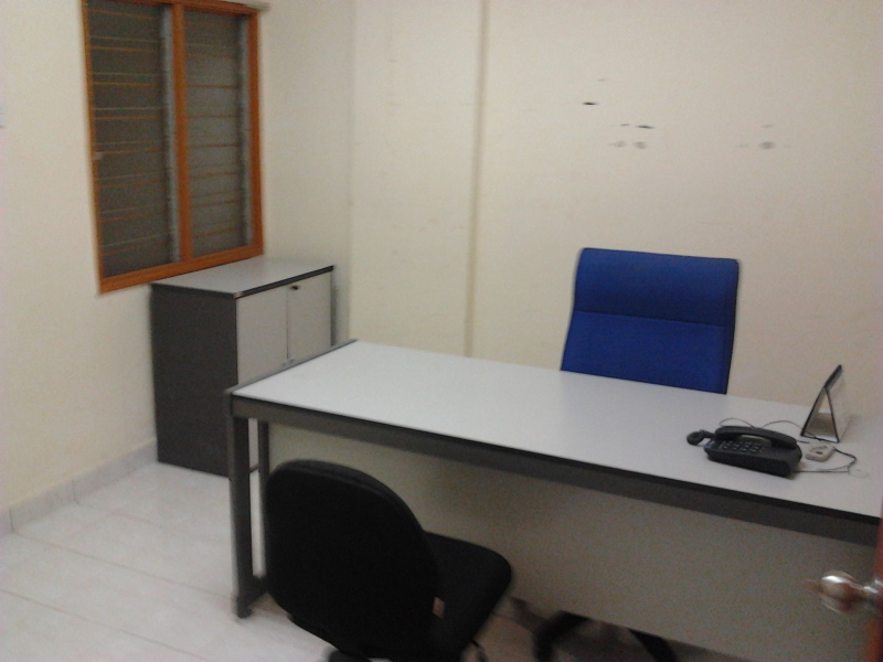 Taman Serdang Perdana 5 Office 1st Floor Furnished - photo 4