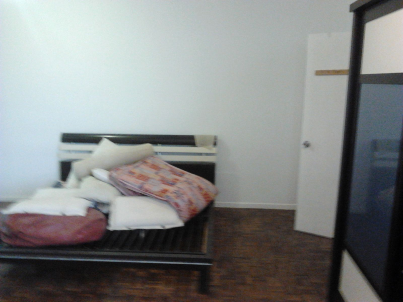 Venice Hill Condominium, 3 Rooms Partly Furnished - photo 2