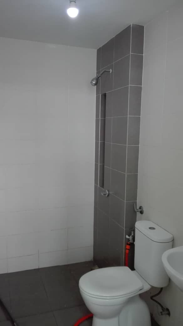 2 Sty House Taman Putra Prima Gated Guarded Reno - photo 9