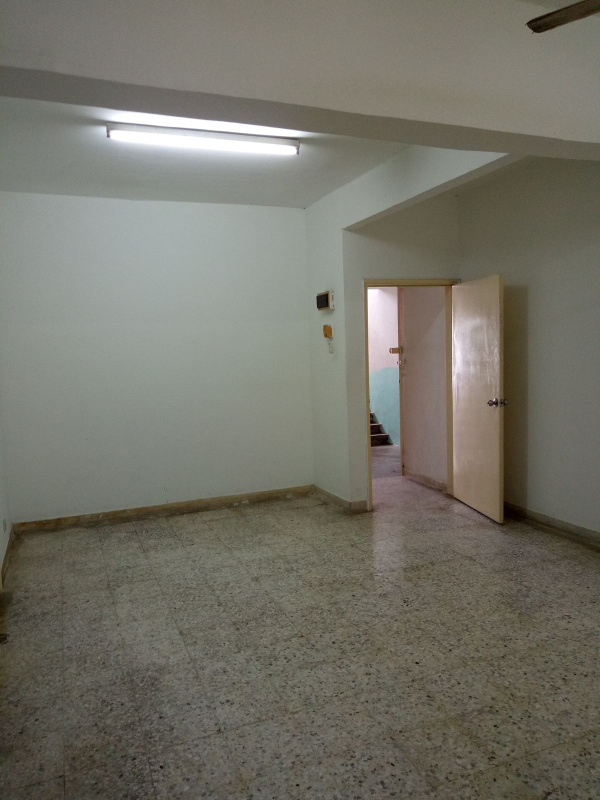Goodyear Court 10 Walk Up Shop Apartment, USJ - photo 9