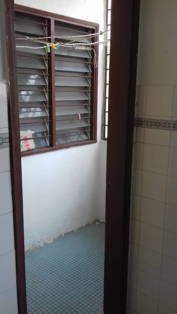 Goodyear Court 10 Walk Up Shop Apartment, USJ - photo 6