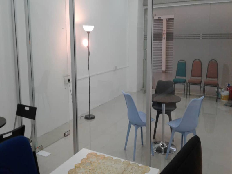 Endah Parade, 2nd Floor Retail Shop, Few Unit View - photo 2