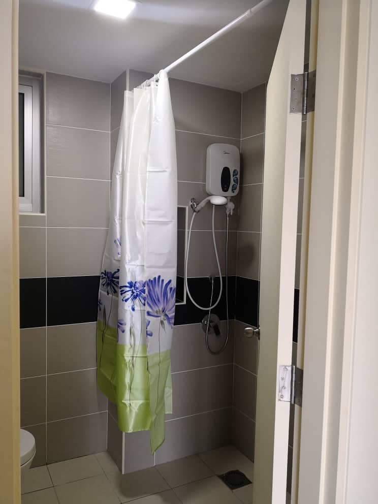 Saville Cheras Taman Sri Raya MRT FF Small Room - photo 4