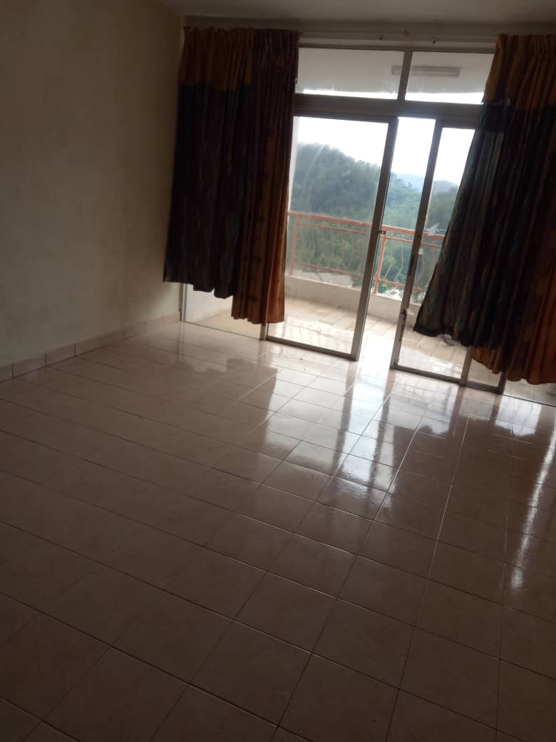 Venice Hill Condo Tower 9 2 Rooms Partly Furnished - photo 2