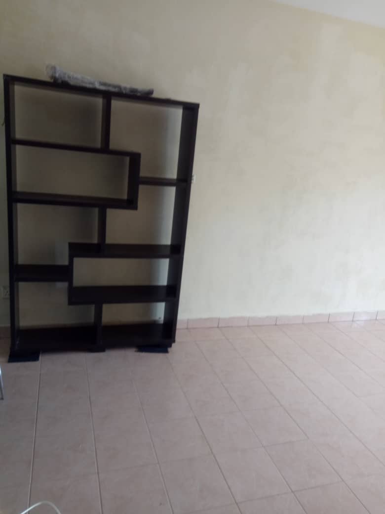 Venice Hill Condo Tower 9 2 Rooms Partly Furnished - photo 3
