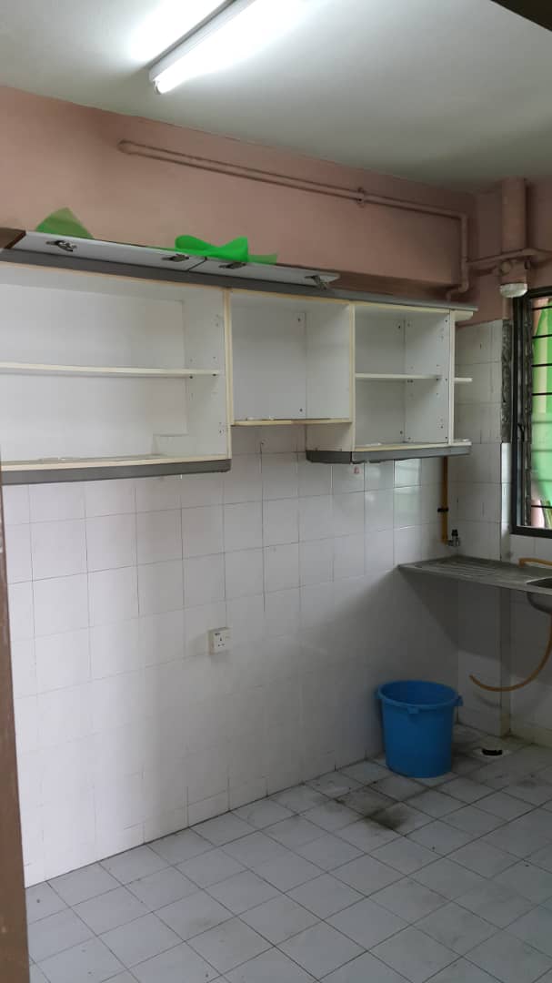 Seri Mas Condo Taman Ikhsan Bdr Sri Permaisuri KL - photo 6