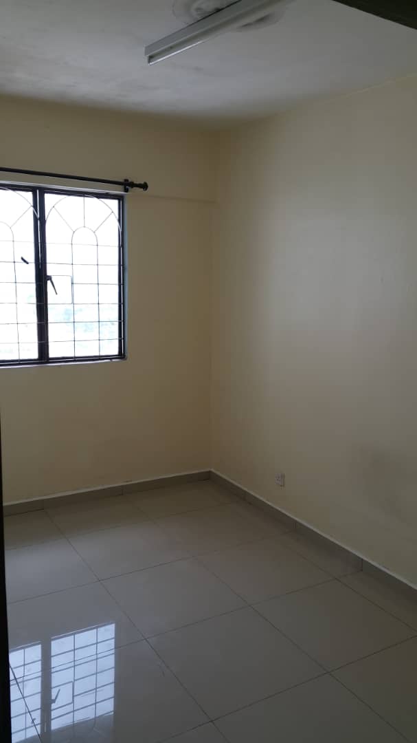 Seri Mas Condo Taman Ikhsan Bdr Sri Permaisuri KL - photo 7