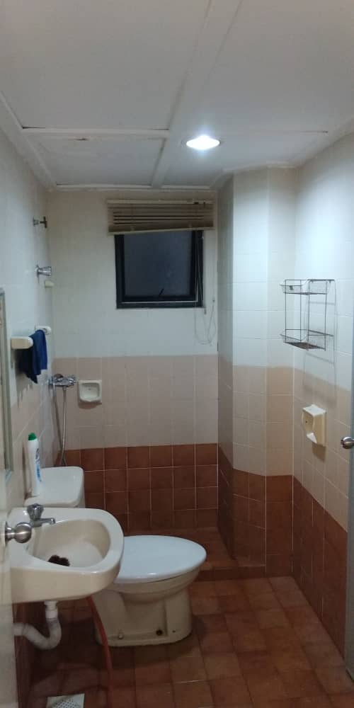 One Ampang Avenue Condo Partly Furnish Ampang Jaya - photo 9