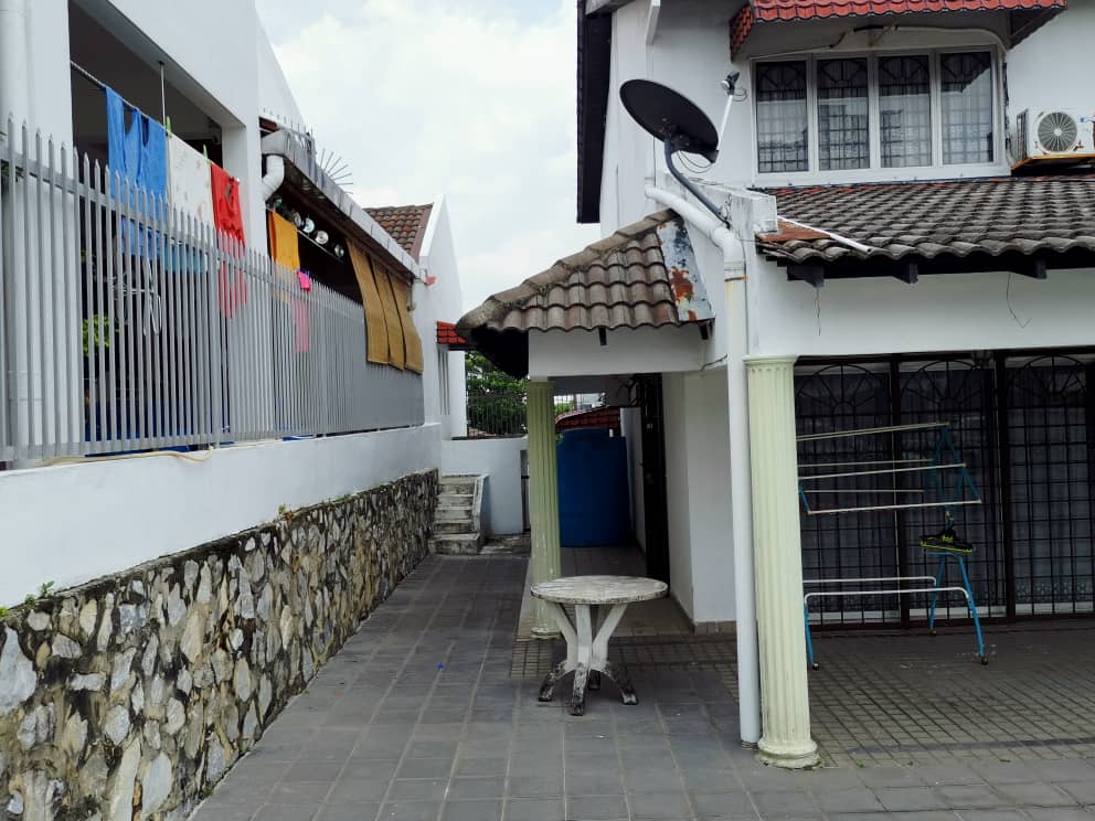 Taman Bukit Anggerik 2 Sty House End Lot - photo 2