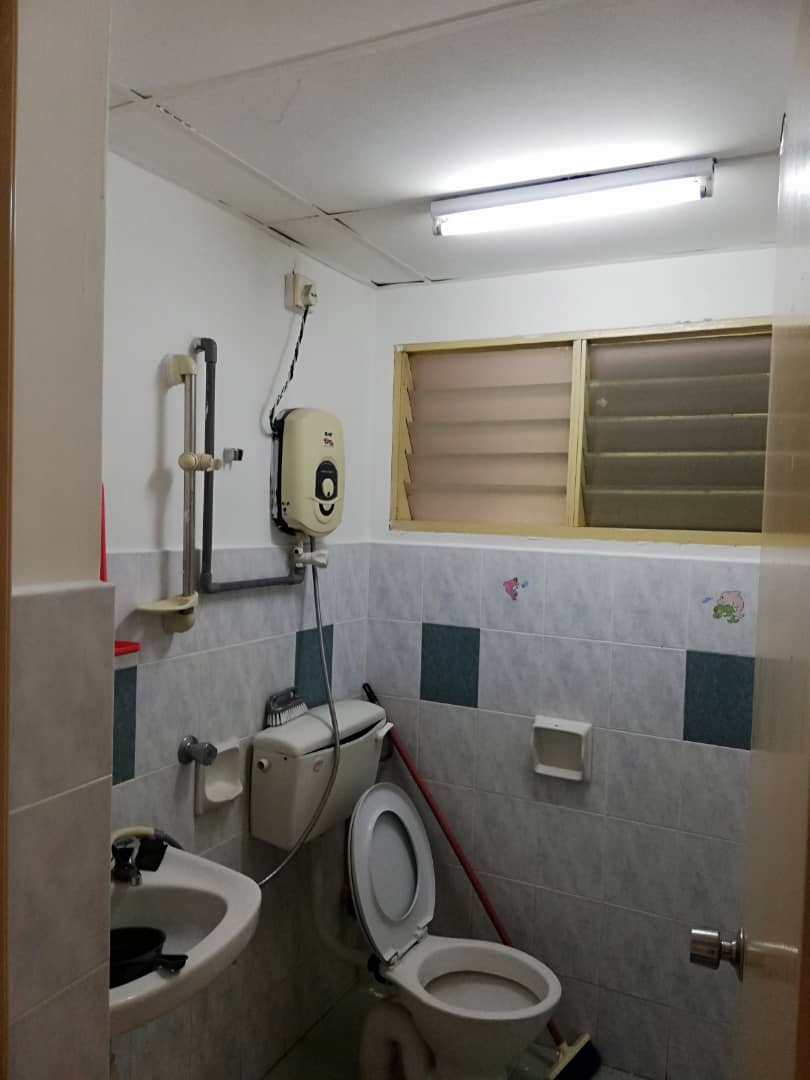 Pangsapuri Ria Taman Bukit Mewah Kajang Near MRT - photo 8