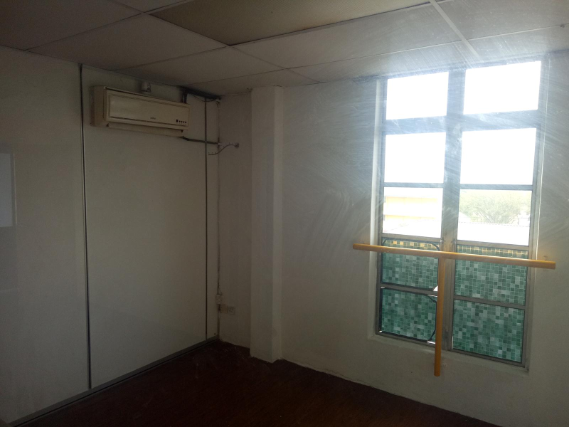 Shop Office Taman Bukit Cheras 2nd Floor Corner PF - photo 2