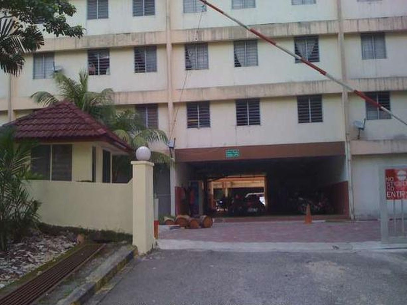 Cheria Height Aprt Next to Connaught MRT Station - photo 10