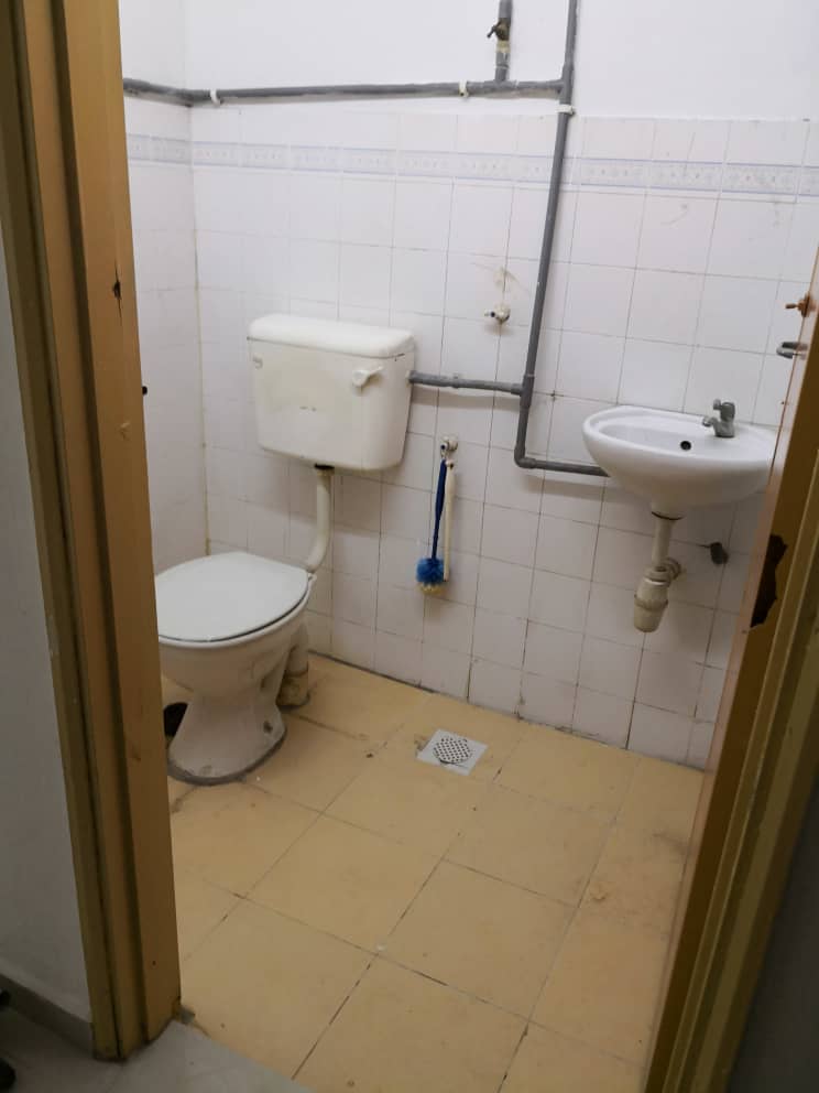 Tmn Orkid Desa Shop Apt Len Seng 1st Floor Corner - photo 10