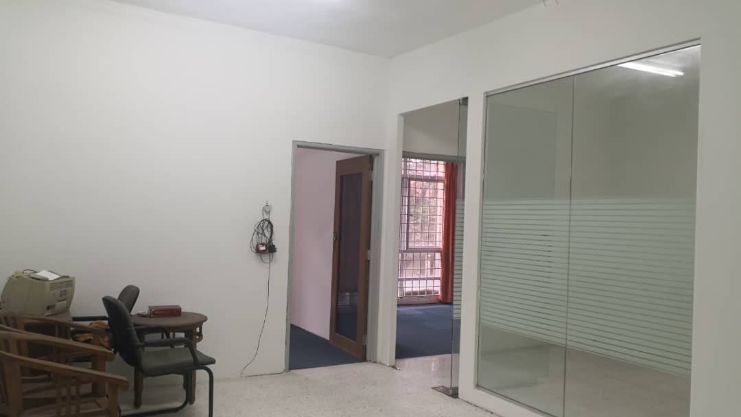 Taman Orkid Desa Shop Apt Len Seng Newly Painted - photo 9