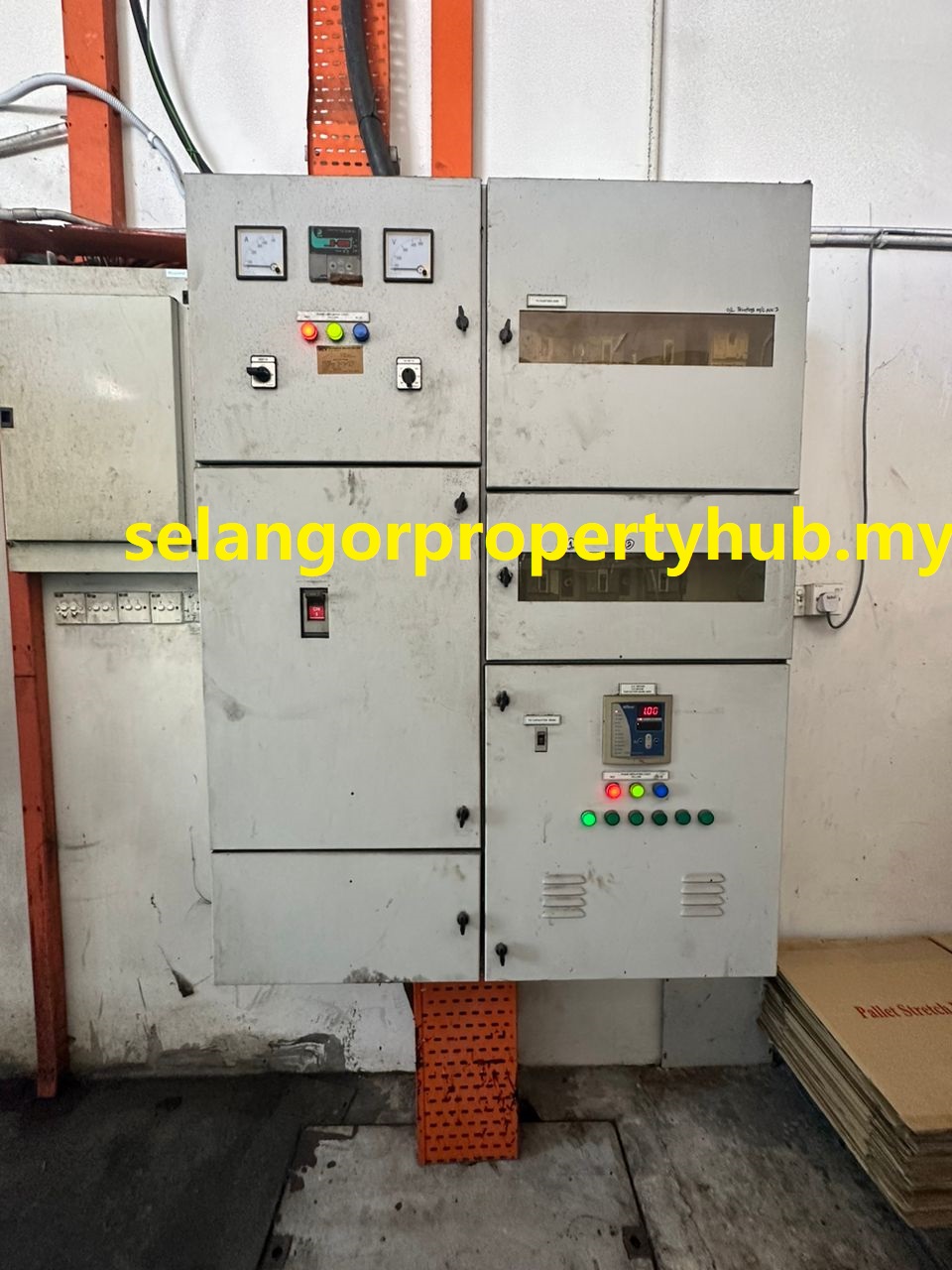 Semi Detach factory 17800sf Land 400amps - photo 7