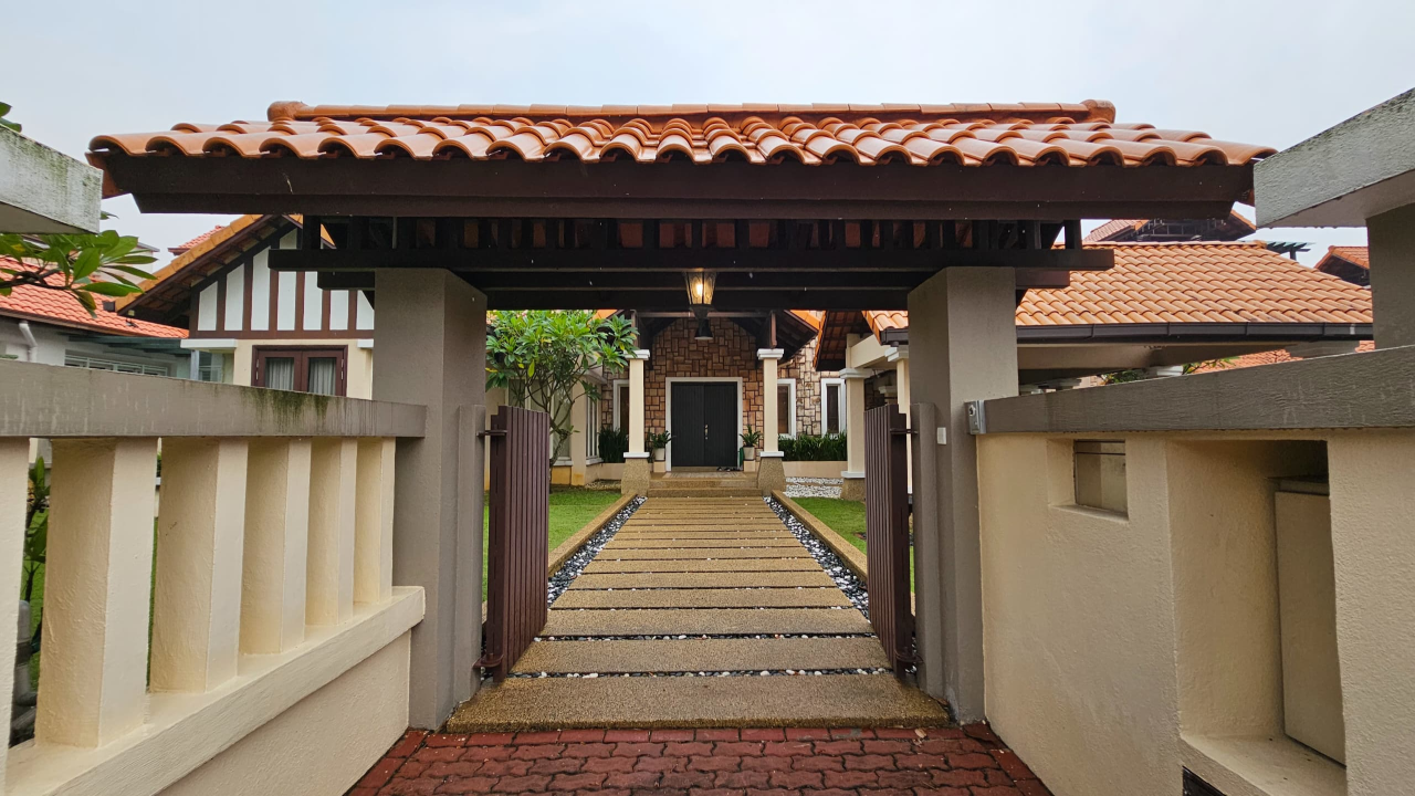pg1 Freehold 2 storey Bungalow Bukit Jelutong u8 - photo 9
