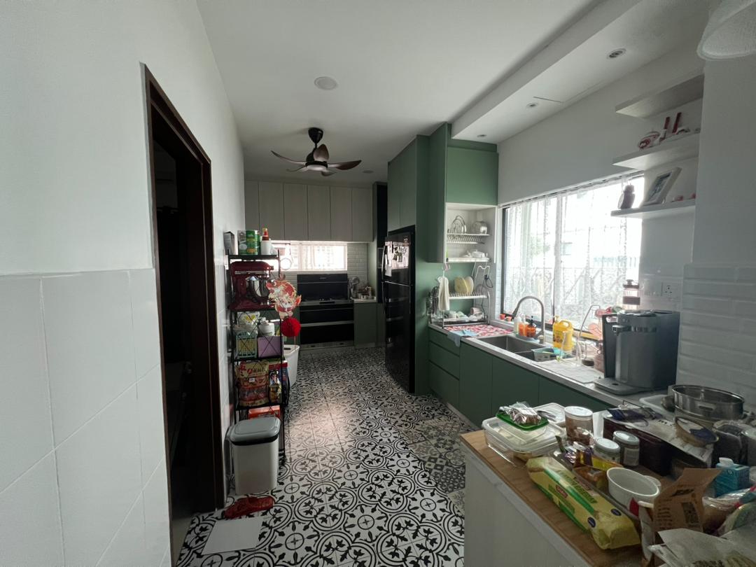 pg1 2 5 storey end lot renovated 5 rooms Setia uta - photo 7